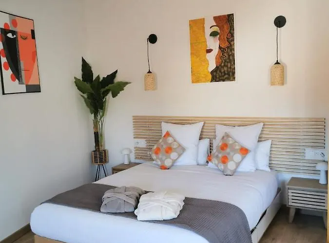Arles Holiday - Le Refuge